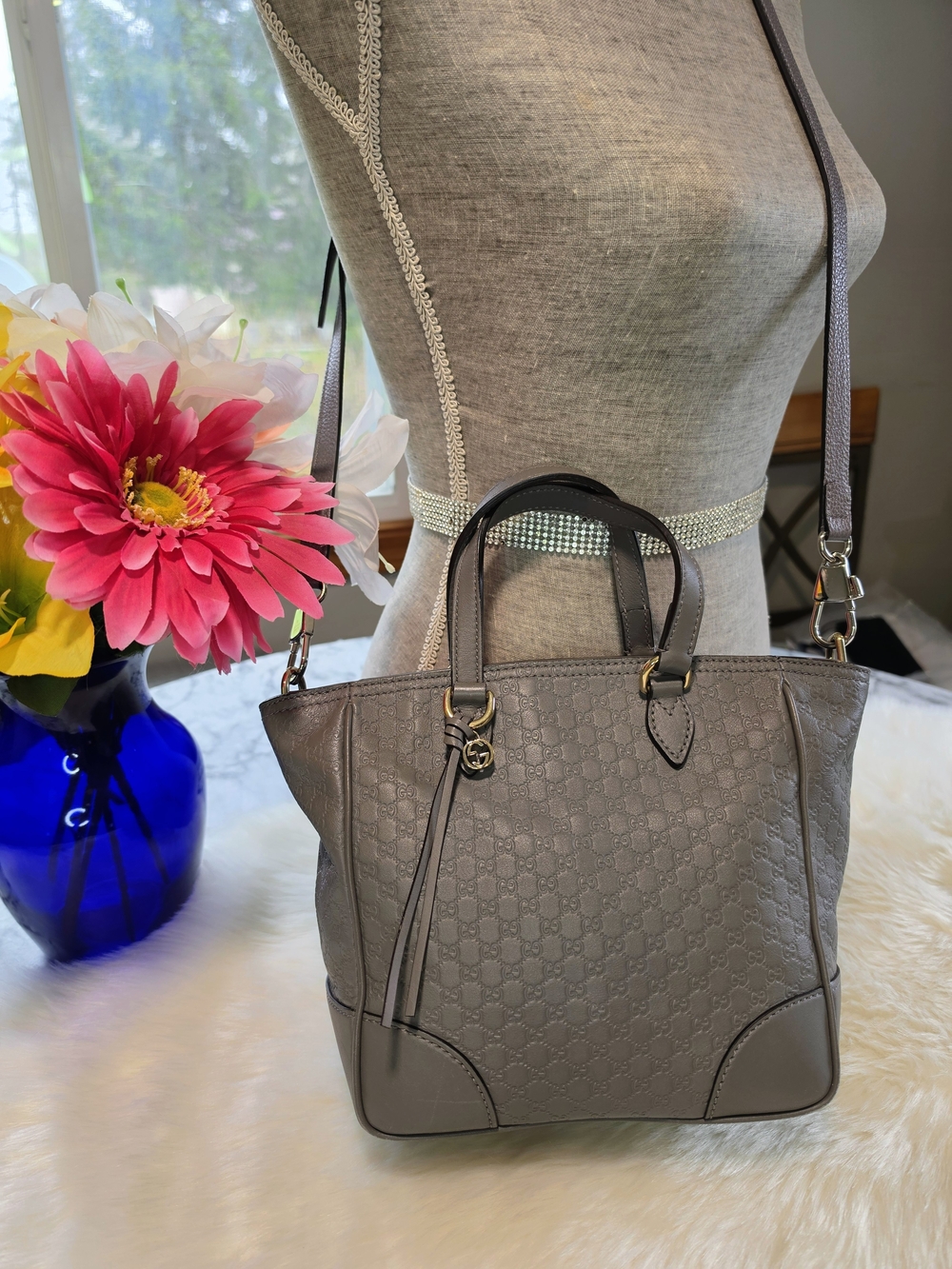 Gucci BreeMicro GG Embossed Small Shoulder/crossbody Tote - Picture 8 of 15